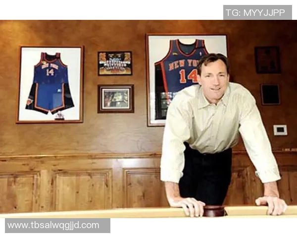 从学霸到球场巨星：足球球星小时候学习成绩背后的故事